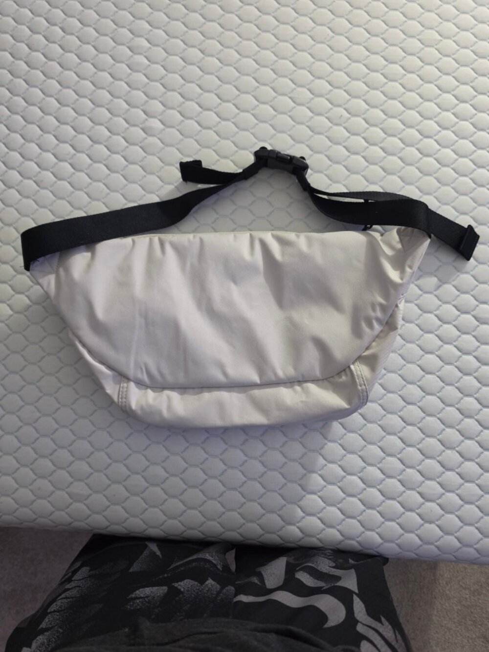 Nike Heritage Waist Pack Cream Black Strap - Picture 3 of 5
